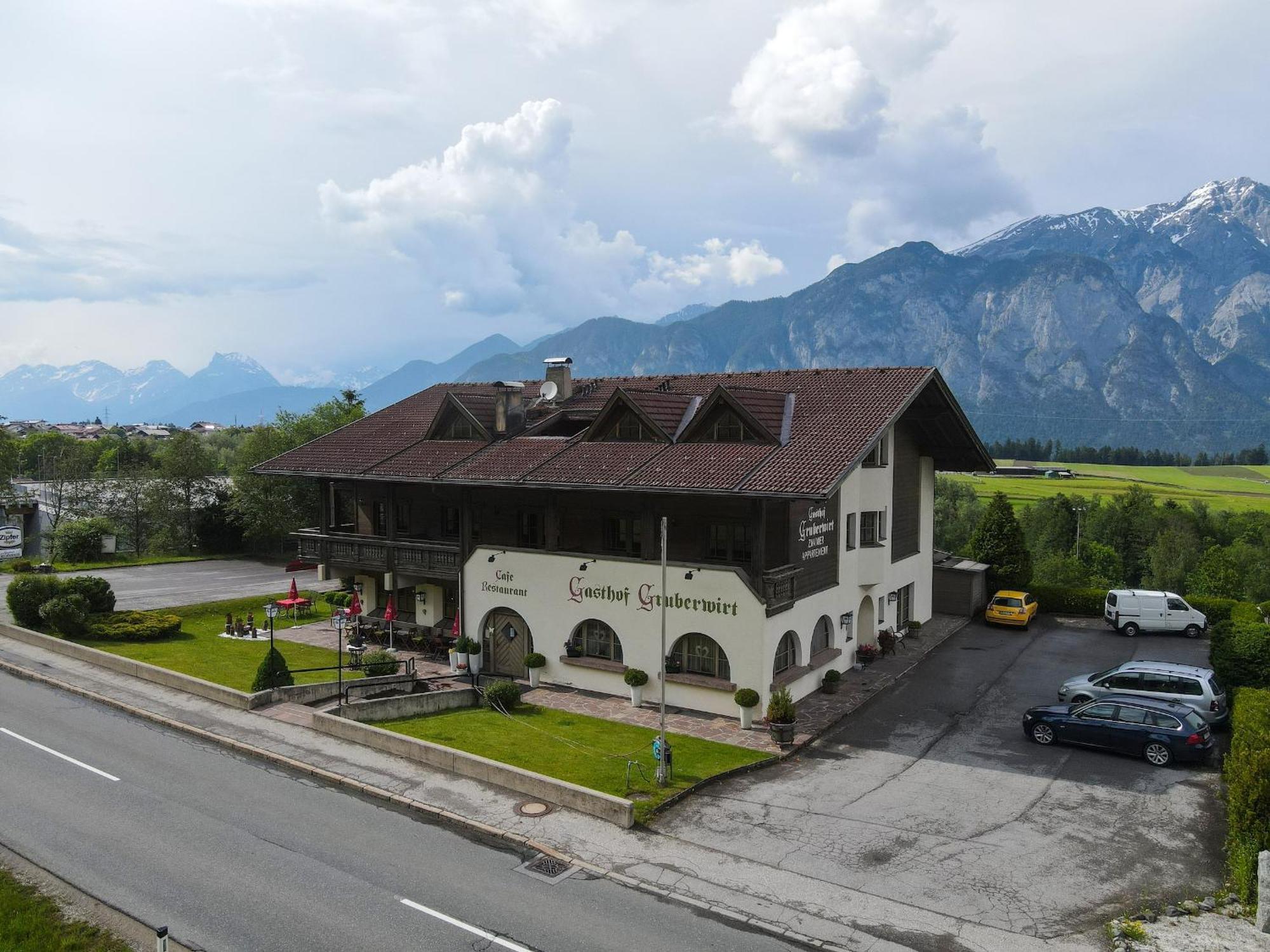 Alpenflair Apartment Mit Balkon - Inkl Parkplatz #1 Innsbruck Eksteriør billede